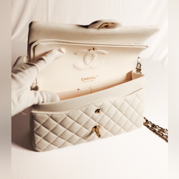 Chanel Medium Classic Double Flap Bag Quilted Caviar - Picture 3 of 7